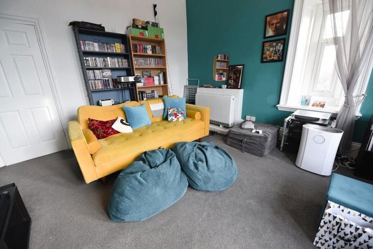 Towers Flat 4, Headingley, Leeds, LS6 4PL