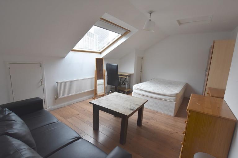 Wheeler Gardens, King's Cross, London, N1 0UN