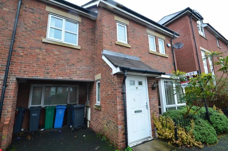 Hulme Manchester, Hulme, Manchester, M15 5LL