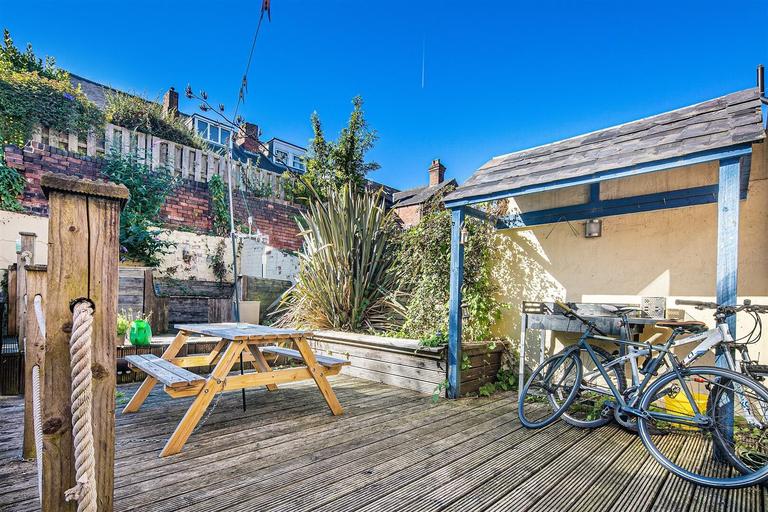 Fentonville Street, Ecclesall, Sheffield, S11 8BA