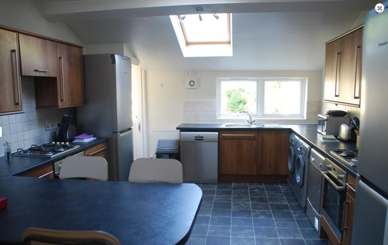 Newbridge Road, Weston, Bath, BA1 3LG