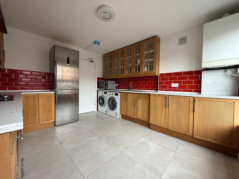 Lymburn Street, Flat 0/2, City Centre, Glasgow, G3 8PD