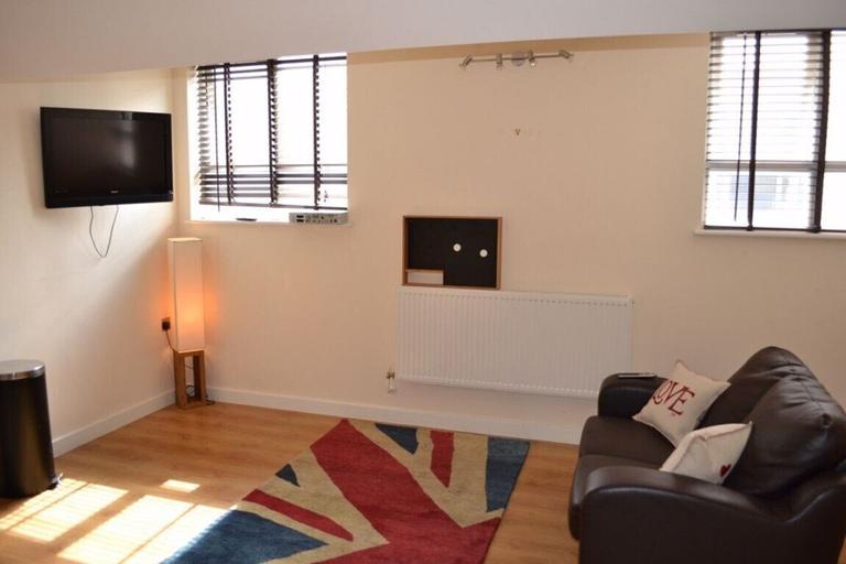 Hog House, Golden Triangle, Loughborough, LE11 5AZ