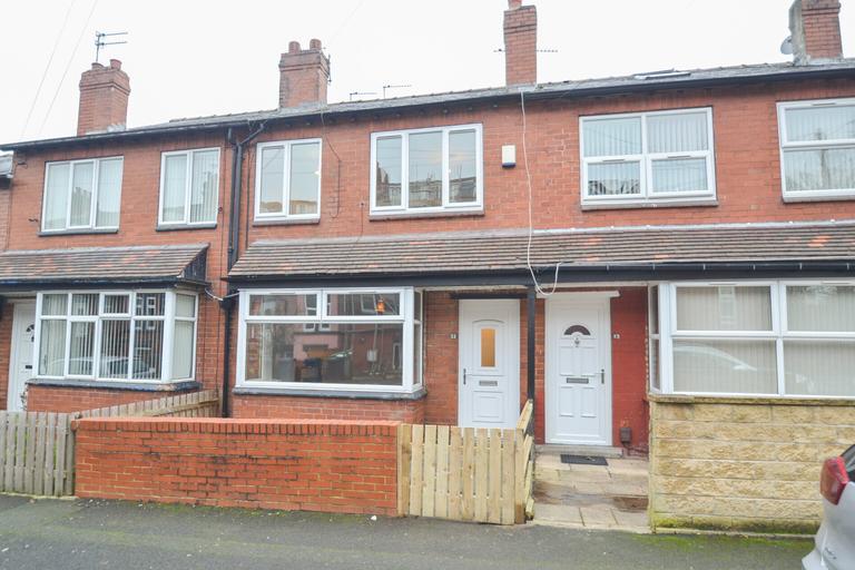 3 bedroom house for rent St Ives Grove, Leeds, LS12 3RR UniHomes