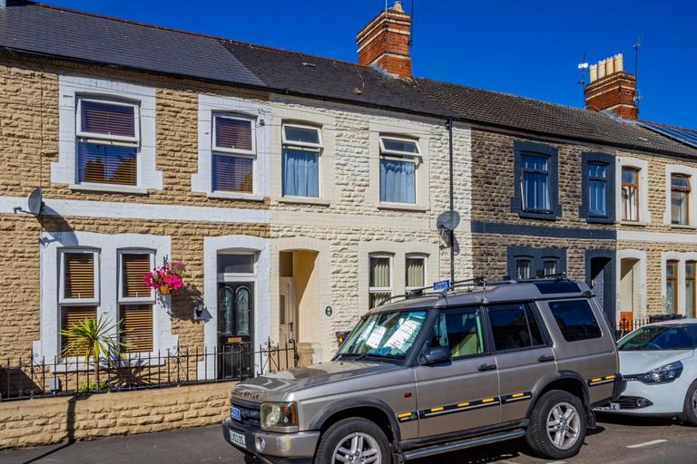 Inverness Place, Roath, Cardiff, CF24 4RU