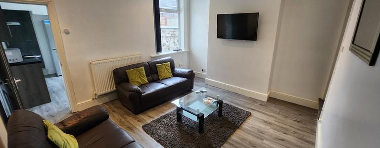 Ashford Street, Shelton, Stoke-on-Trent, ST4 2EL