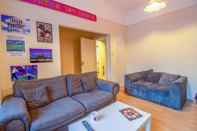 7 bedroom house for rent Salisbury Road, Liverpool, L15 2HU UniHomes