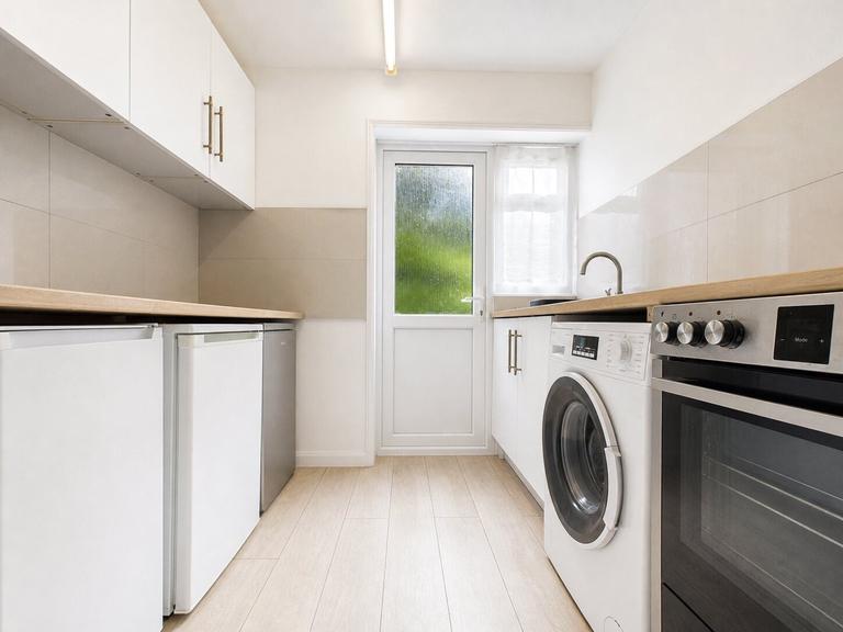 Widdicombe Way, Moulsecoomb, Brighton, BN2 4TJ
