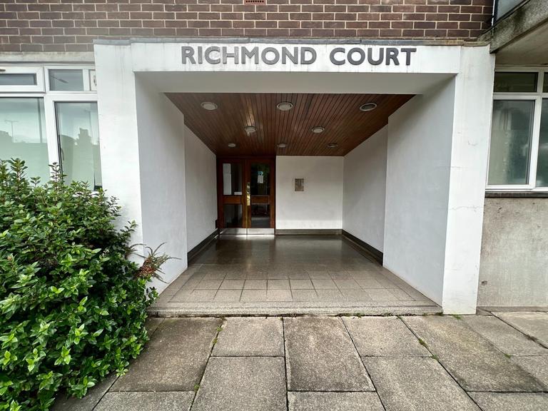Upper Richmond Road, Battersea, London, SW15 6TN