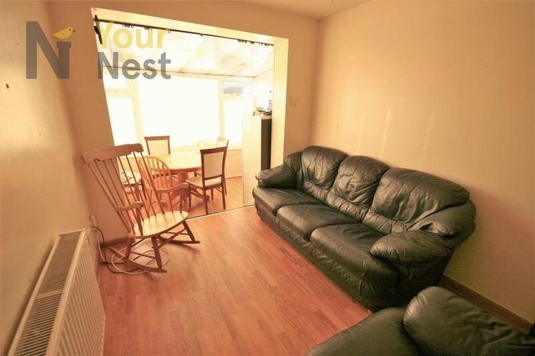 5 bedroom house for rent Howden Place, Leeds, LS6 1PB UniHomes