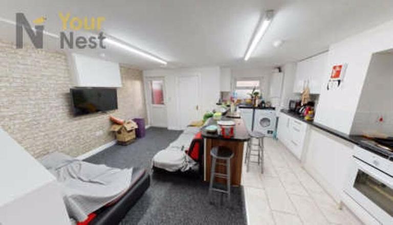 Lumley Street, Burley, Leeds, LS4 2NN