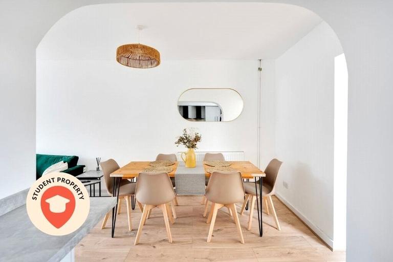 Pen Park Road, Southmead, Bristol, BS10 6BX