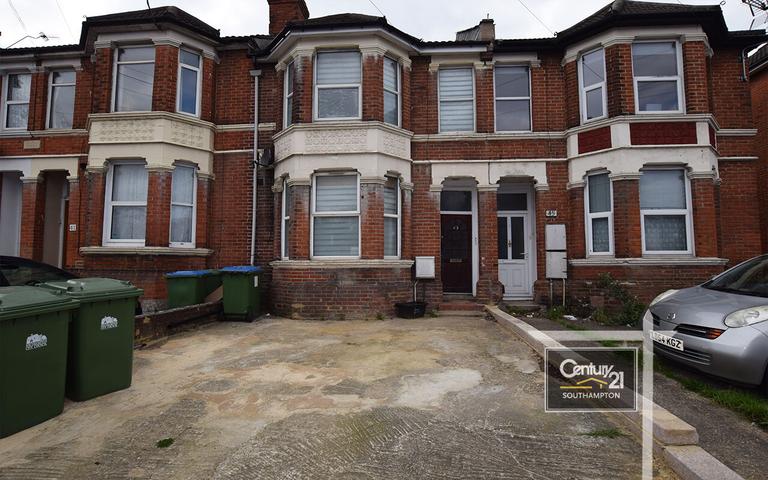 High Road, Swaythling, Southampton, SO16 2JE