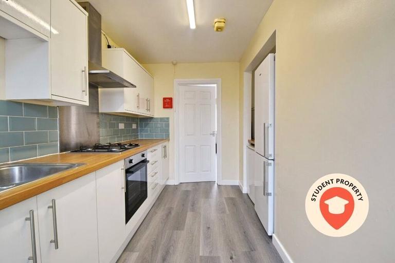 Berry Lane, Horfield, Bristol, BS7 9SA