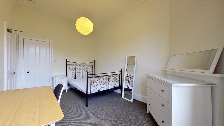 Warrender Park Terrace, Marchmont, Edinburgh, EH9 1EE