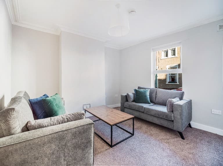 Dartmoor Street, Southville, Bristol, BS3 1HG Dartmoor Street, Southville, Bristol, BS3 1HG