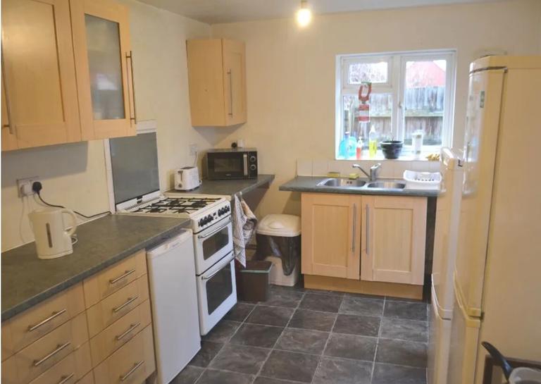 Tachbrook Road, Town Centre, Leamington Spa, CV31 3DT