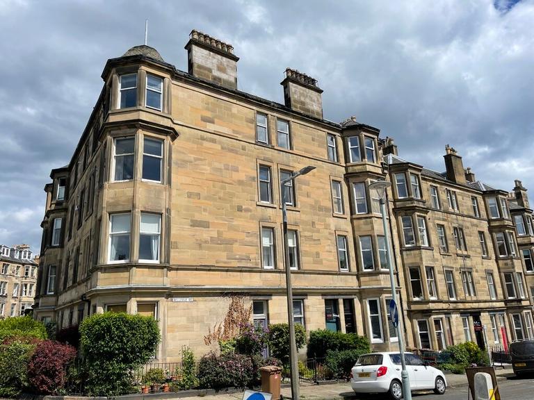 (3F2) Bellevue Road, New Town, Edinburgh, EH7 4DA