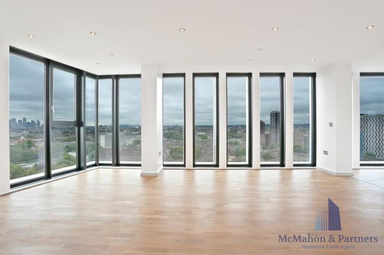 87B Newington Causeway Elephant And Castle, Elephant and Castle, London, SE1 6GA