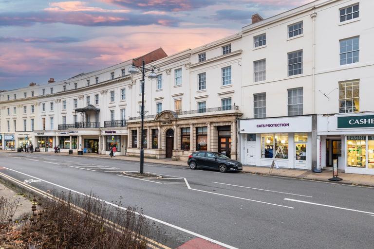 Bedford Street, Town Centre, Leamington Spa, CV32 5DN