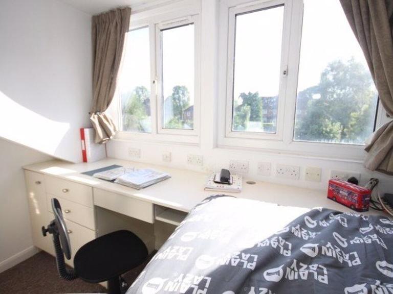 Harborne Park Road, Selly Oak, Birmingham, B17 0PS