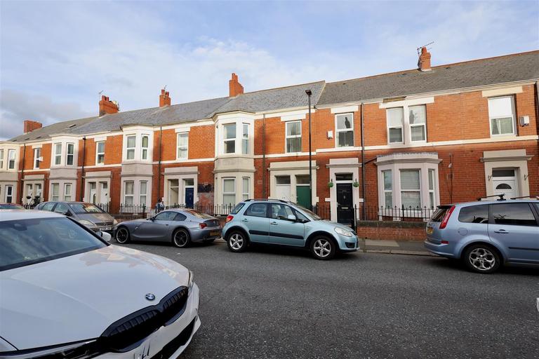 Wingrove Avenue, Fenham, Newcastle, NE4 9AB