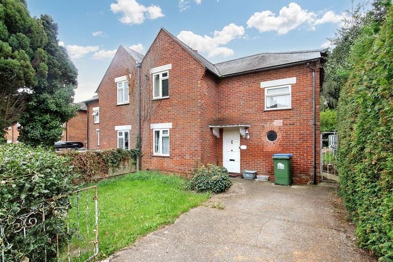 Mayfield Road, Swaythling, Southampton, SO17 3SY