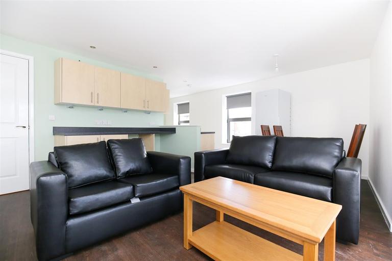 Warton Terrace, Heaton, Newcastle, NE6 5BL