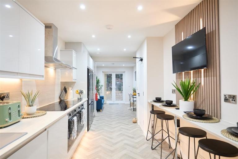 Wycliffe Road, Eaton, Norwich, NR4 7DX