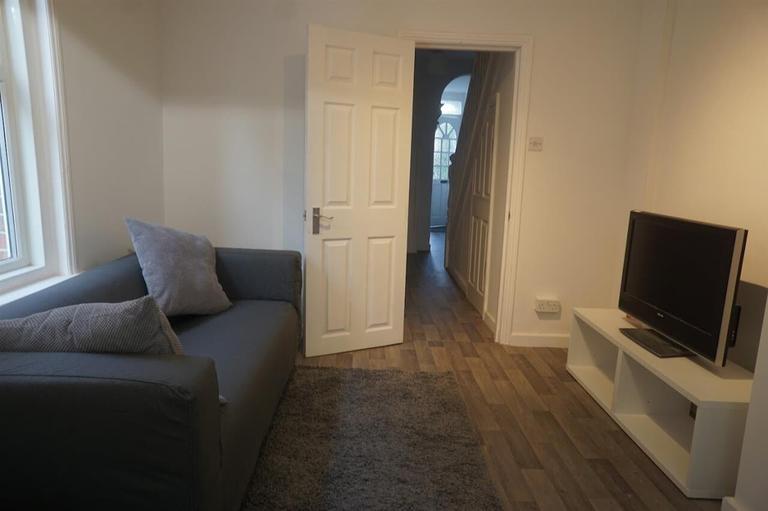 Burlington Road, The Polygon, Southampton, SO15 2FQ