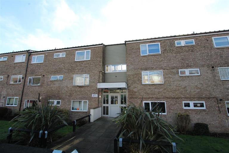 Buffett Way, City Centre, Colchester, CO4 3YL