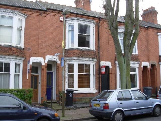 Harrow Road, Westcotes, Leicester, LE3 0JW
