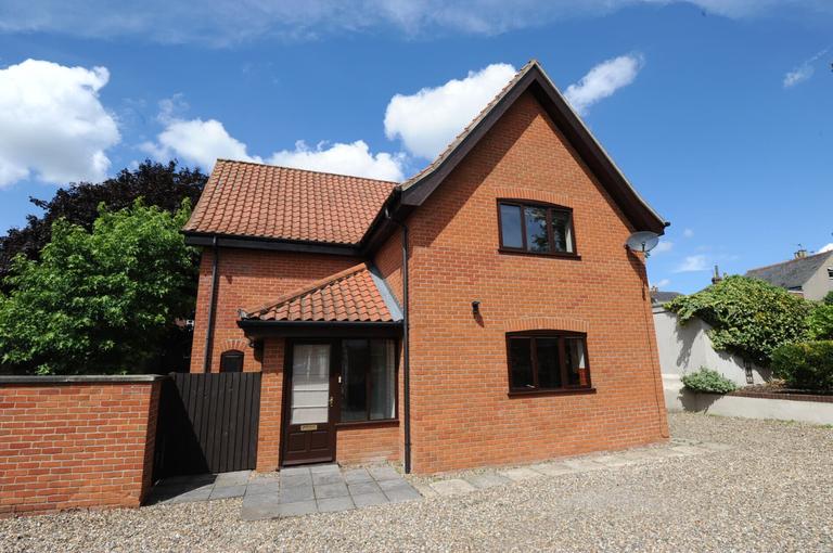 4 bedroom house for rent Hall Road, Norwich, NR1 3JN UniHomes