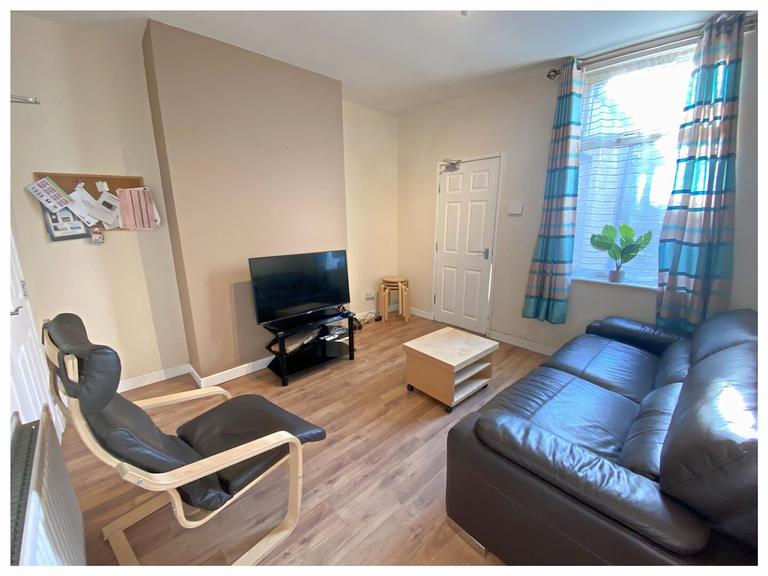 Lancing Road, City Centre, Sheffield, S2 4EW