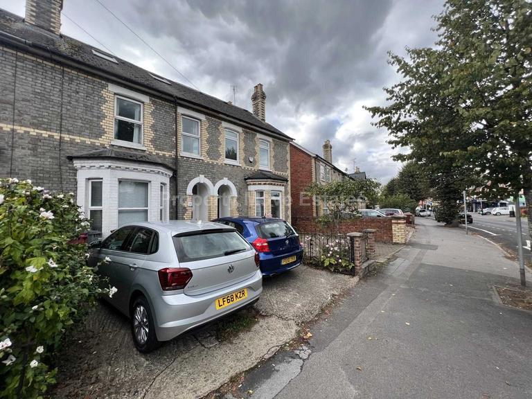 7 bedroom house for rent Erleigh Road, Reading, RG1 5NH UniHomes