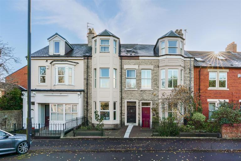 Salters Road, Gosforth, Newcastle, NE3 4HN