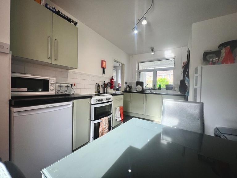 Buckingham Road Norfolk, Eaton, Norwich, NR4 7DG