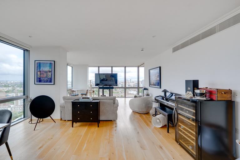 Hertsmere Road Canary Wharf, Canary Wharf, London, E14 4EF