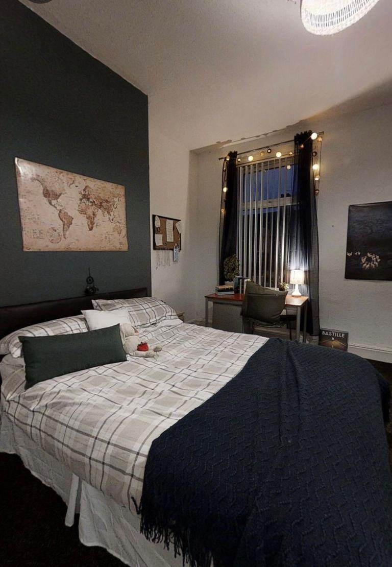 6 bedroom house for rent Gresford Avenue, Liverpool, L17 2AW UniHomes