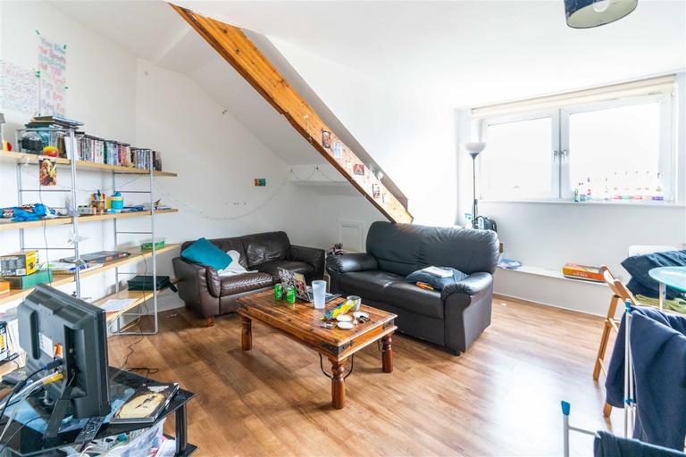 Grosvenor Place, Jesmond, Newcastle, NE2 2RB