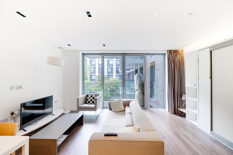 Leman Street Aldgate, Hackney, London, E1 8PT