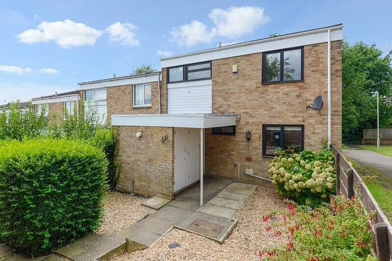 Ancress Close, Hales Place, Canterbury, CT2 7DH