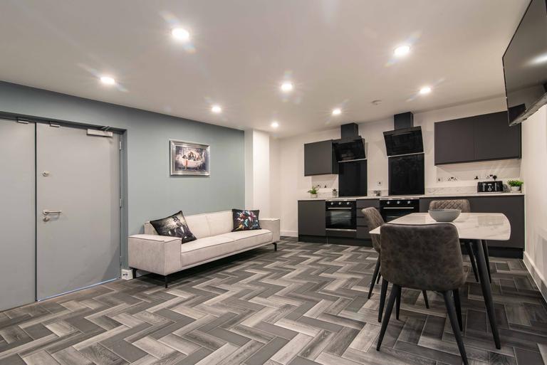 Graduation House, Beeston, Nottingham, NG9 4HL