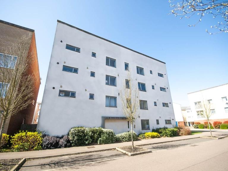 Aviation Avenue, Hatfield, Hertfordshire, AL10 9UD