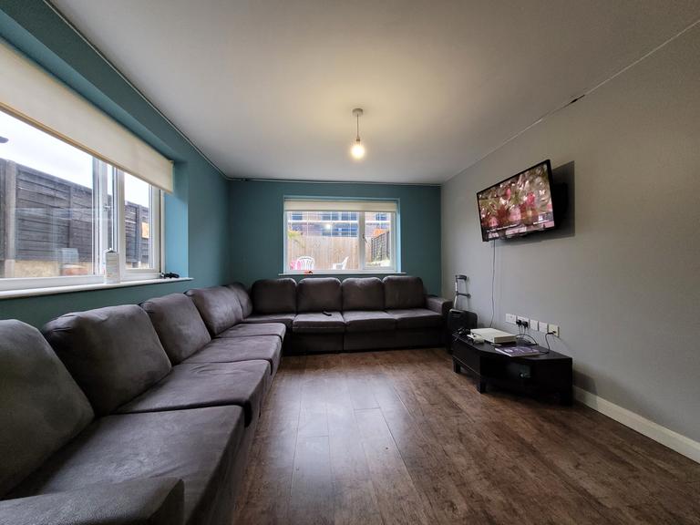 Rhymney Street, Cathays, Cardiff, CF24 4DJ