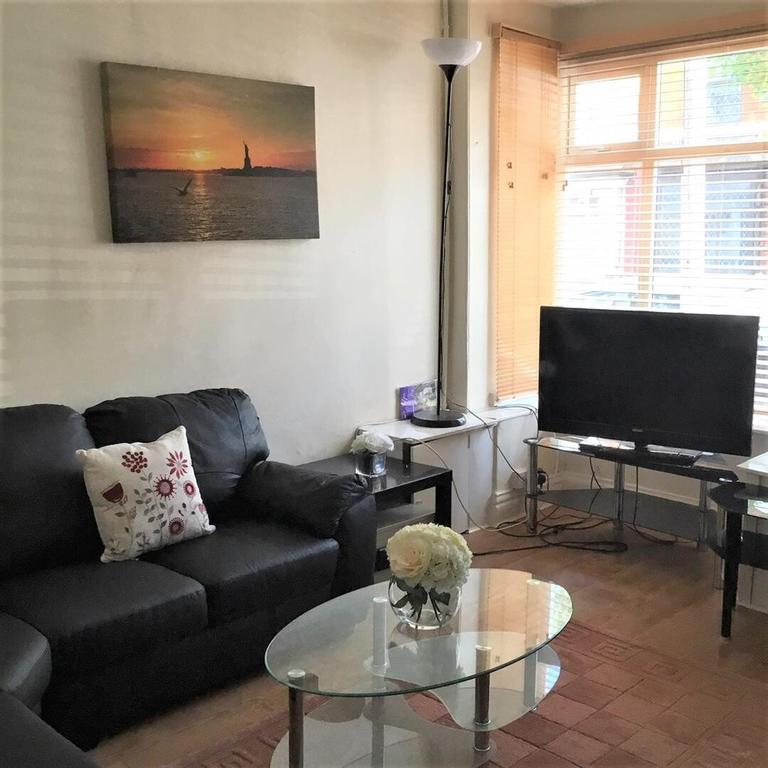 5 bedroom house for rent Dawlish Road, Birmingham, B29 7AT UniHomes