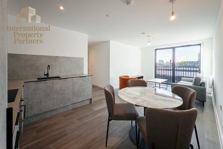 319 Ordsall Lane, Salford, Manchester, M5 3RJ