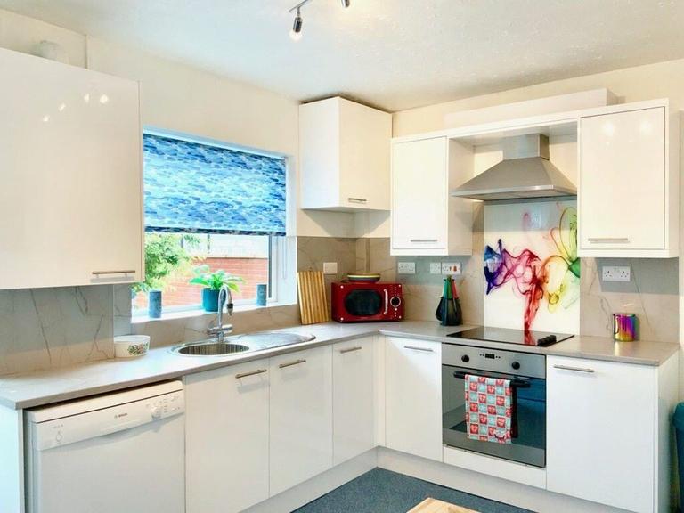 2 bedroom house for rent Cliff Road, Nottingham, NG1 1GT UniHomes