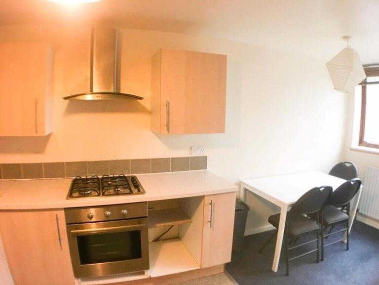 Lydgate Court, Crookes, Sheffield, S10 5FJ