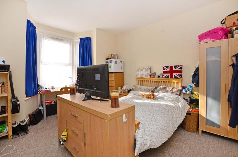 Cemetery Avenue, Ecclesall, Sheffield, S11 8NT